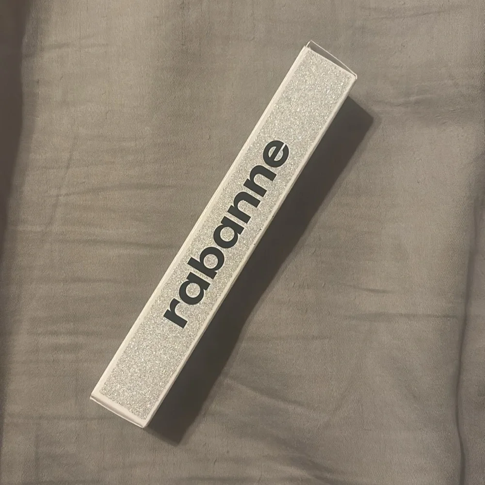 Rabanne Glitter Famous Topcoat Mascara